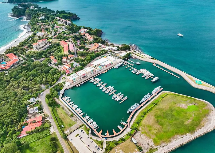 Luxury Penthouse Marina View 3-bedroom
